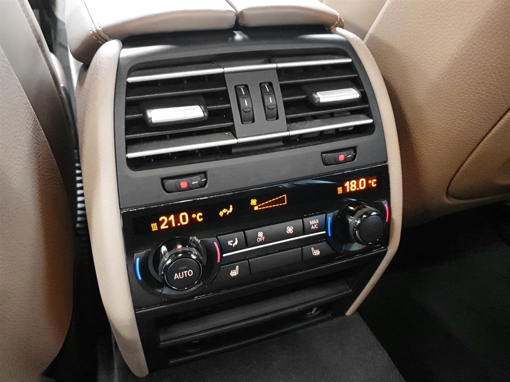 3,0 D XDrive 313HK 8g Aut. image6