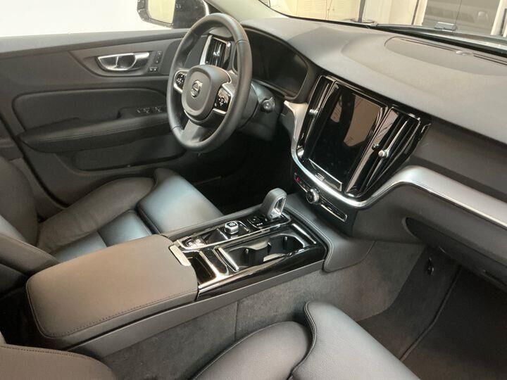 2,0 T6 Recharge  Plugin-hybrid Plus AWD 350HK Stc 8g Aut. image1