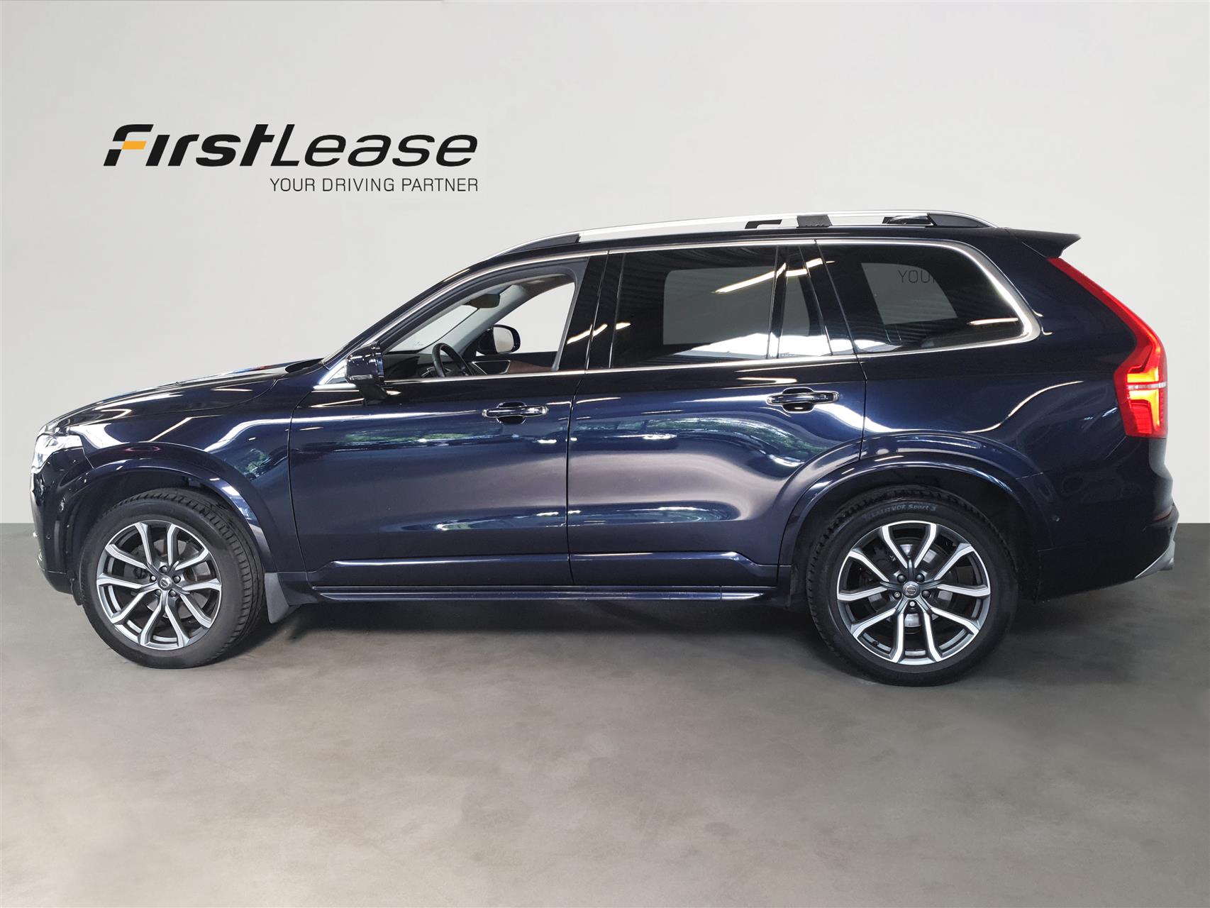 2,0 D5 Momentum AWD 225HK 5d 8g Aut. image1