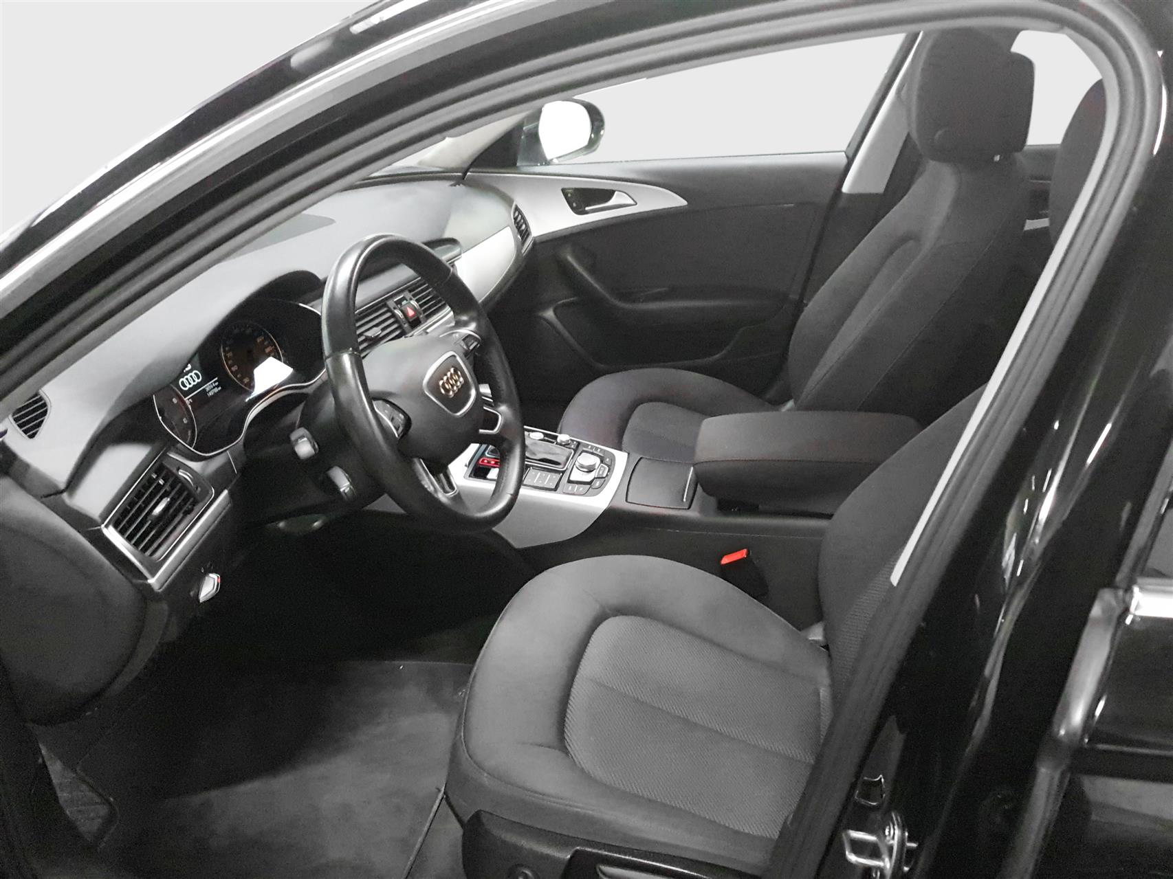 Avant 2,0 TDI Ultra S Tronic 190HK Stc 7g Aut. image3