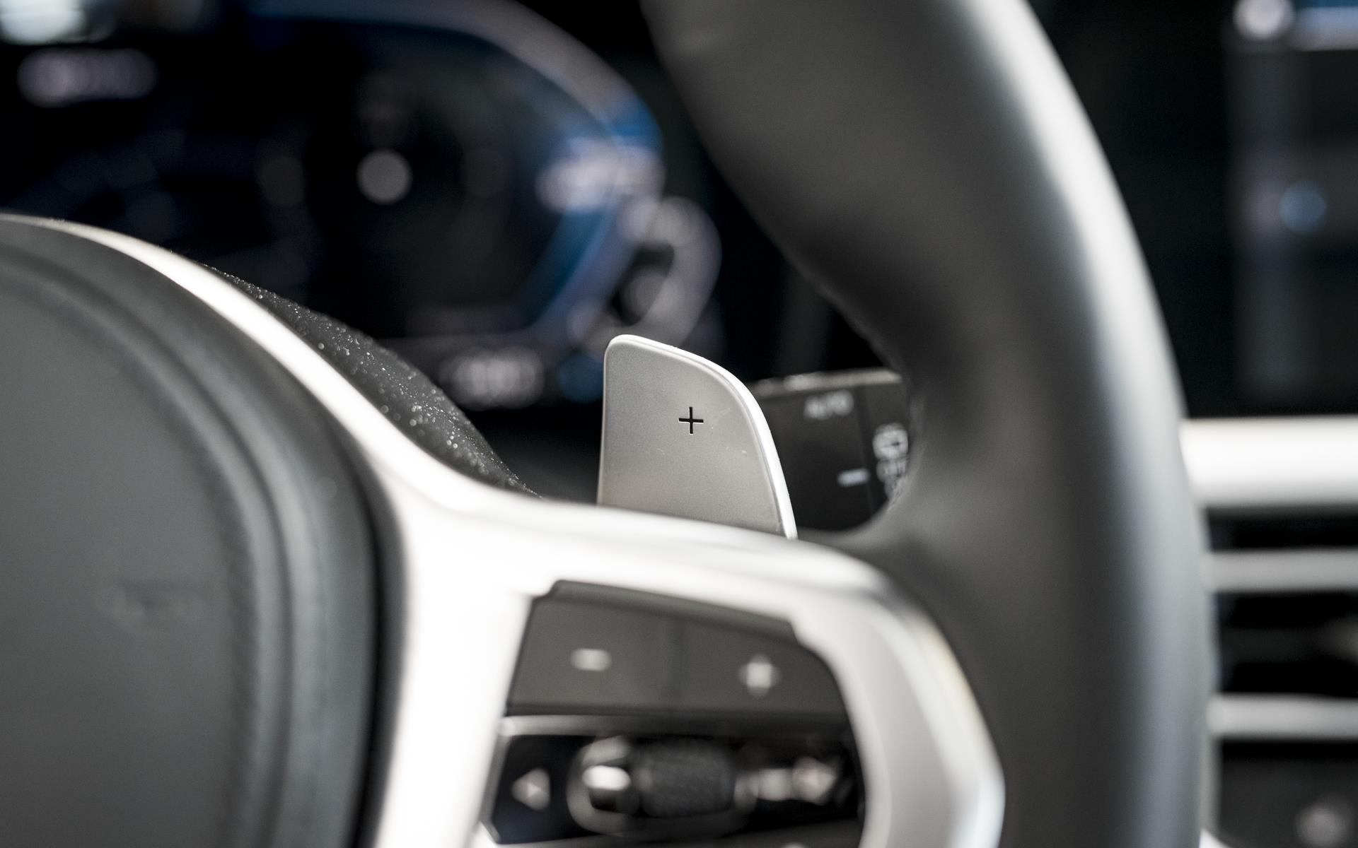 Touring 2,0 Plugin-hybrid M-Sport Steptronic 292HK Stc 8g Aut. image26