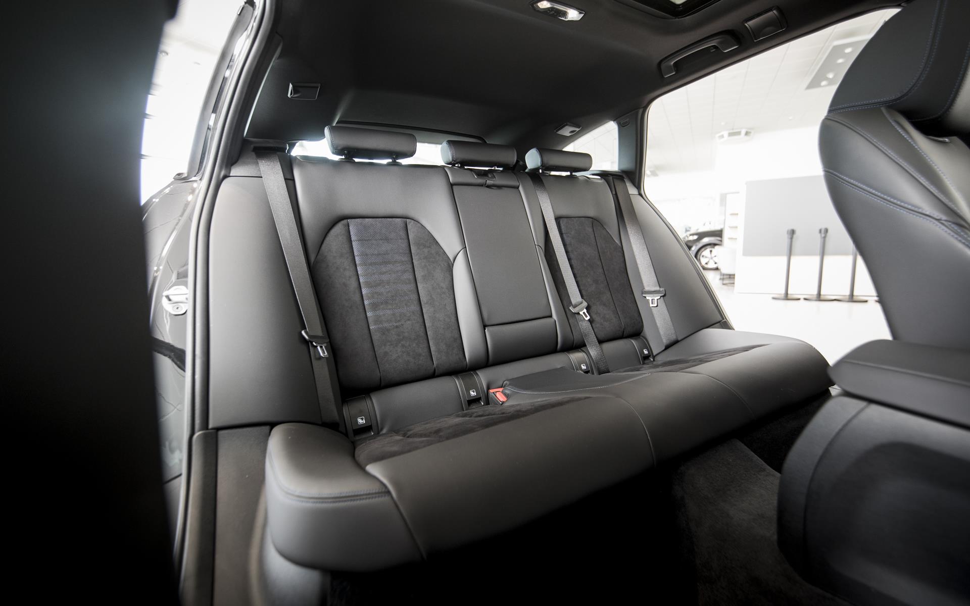 Touring 2,0 Plugin-hybrid M-Sport Steptronic 292HK Stc 8g Aut. image15