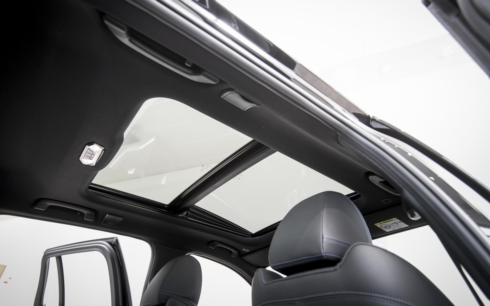 Touring 2,0 Plugin-hybrid M-Sport Steptronic 292HK Stc 8g Aut. image28
