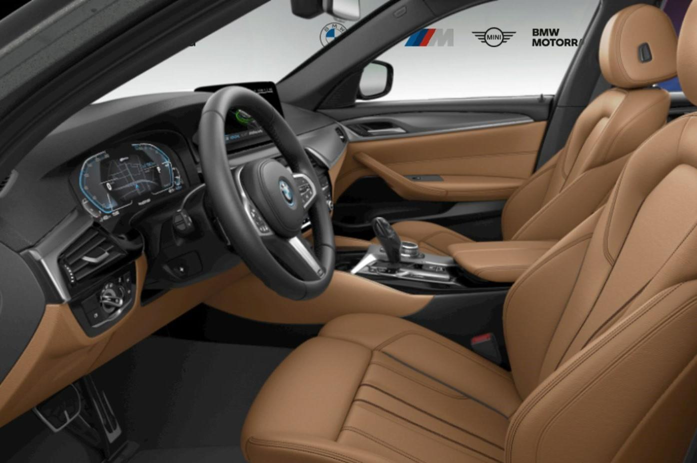 Touring 2,0 Plugin-hybrid M-Sport Plus Steptronic 293HK Stc 8g Aut. image8