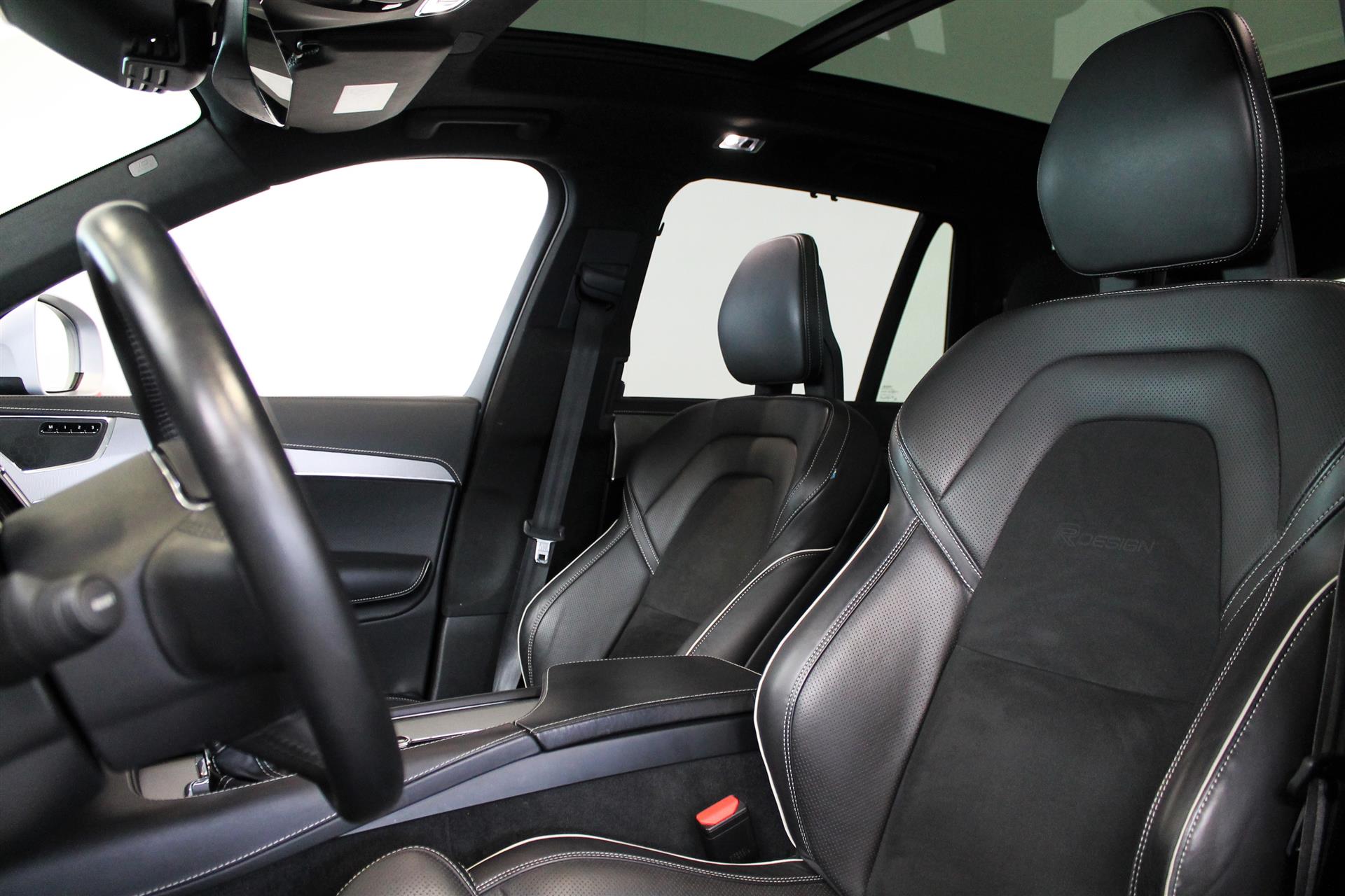 7 Sæder 2,0 D5 R-design AWD 235HK 5d 8g Aut. image2