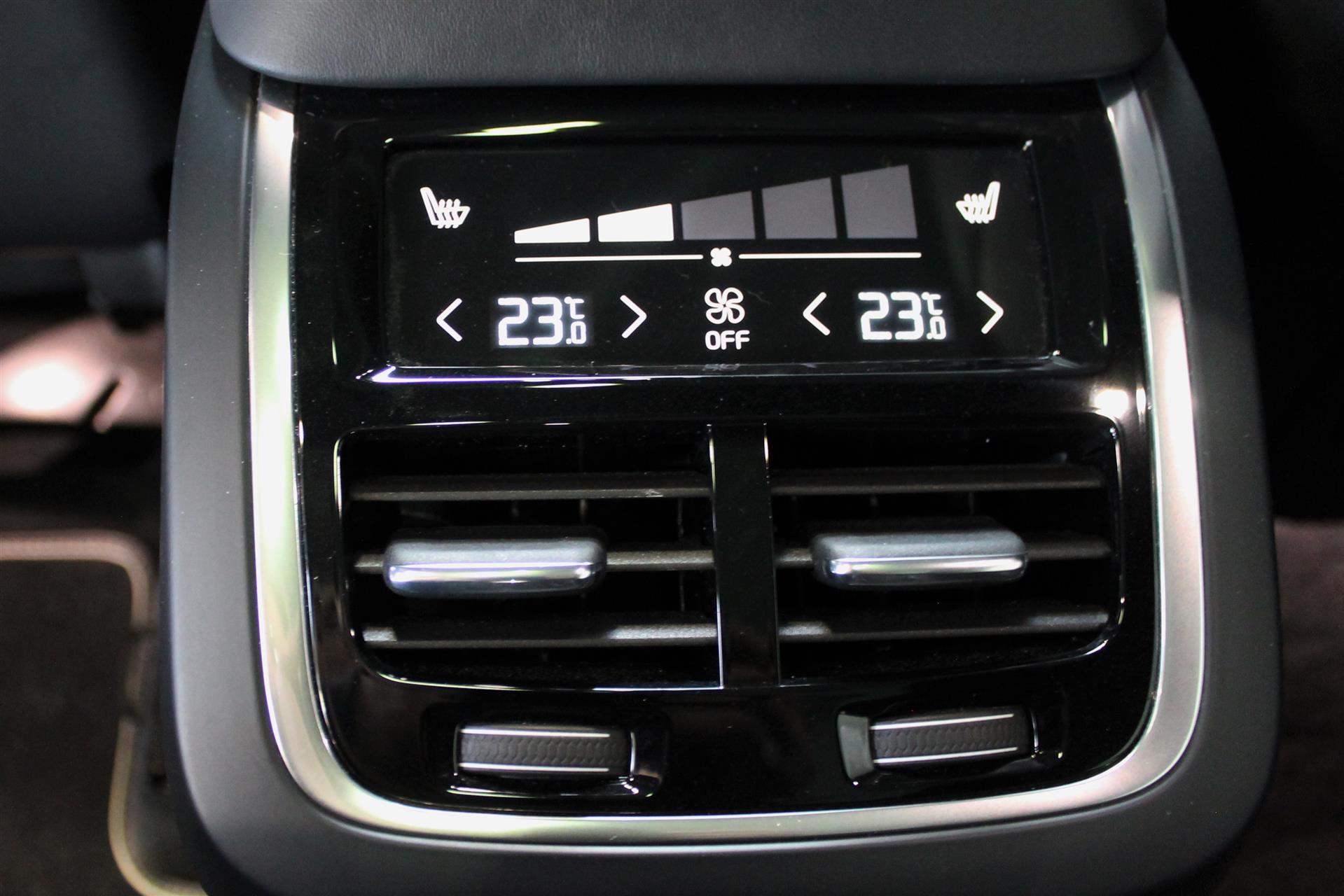 7 Sæder 2,0 D5 R-design AWD 235HK 5d 8g Aut. image6