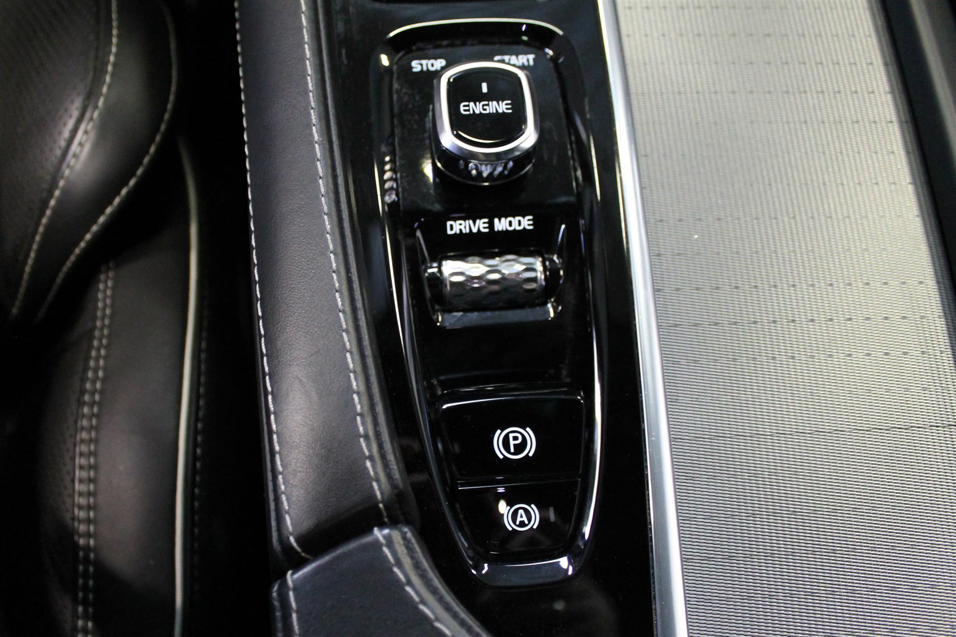 7 Sæder 2,0 D5 R-design AWD 235HK 5d 8g Aut. image10